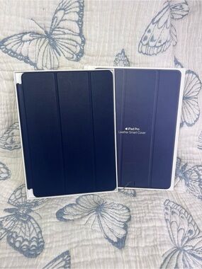 Apple Leather Smart Cover for 10.5-inch iPad Pro - Navy Blue - New